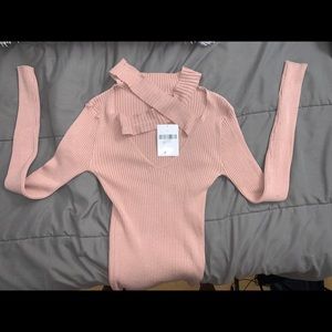 Long Sleve crossed sweater